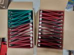 Ringband mappen A4, 23-rings, rood (32 st.) en groen (8 st.), Diversen, Schrijfwaren, Ophalen of Verzenden, Zo goed als nieuw