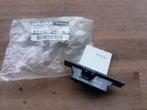 KACHELWEERSTAND - NIEUW - NISSAN Patrol/Sunny/100Nx/Primera, Verzenden, Nieuw, Nissan