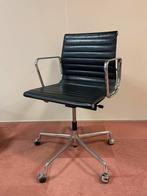 Vitra ea-117 leer, Huis en Inrichting, Bureaustoelen, Zwart, Ophalen of Verzenden, Zo goed als nieuw, Bureaustoel