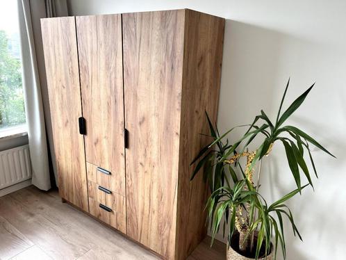 JENSLEV kledingkast eiken-kleur JYSK, Huis en Inrichting, Kasten | Kledingkasten, Gebruikt, 150 tot 200 cm, 100 tot 150 cm, 50 tot 75 cm