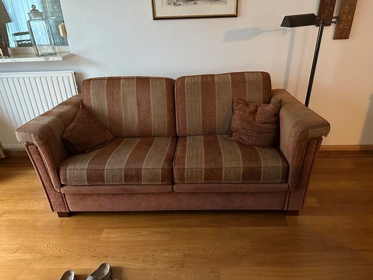 Vintage gestreepte tweezitsbank, Huis en Inrichting, Banken | Bankstellen, Gebruikt, Rechte bank, Tweepersoons, 150 tot 200 cm