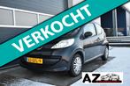 Peugeot 107 1.0-12V XR, Voorwielaandrijving, Gebruikt, 4 stoelen, Airbags