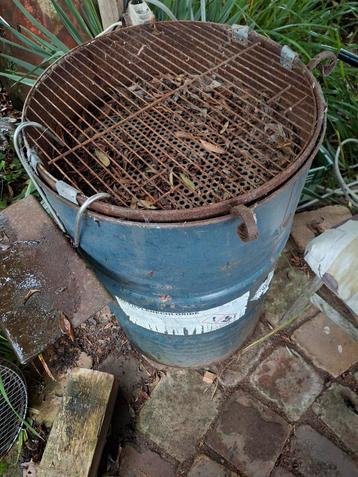 Olievat Barbecue - Hergebruik met Potentie! beschikbaar voor biedingen
