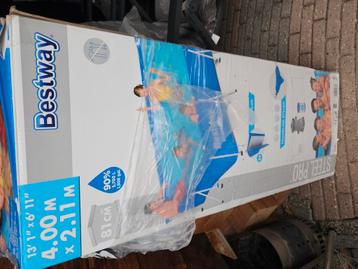 Bestway Steel Pro beschikbaar voor biedingen