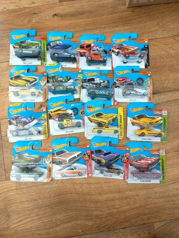 16 Hot Wheels beschikbaar voor biedingen
