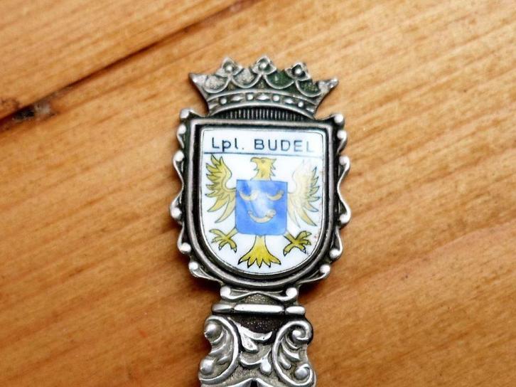 verzilverd suikerlepeltje legerplaats Budel emaille plaatje., Antiek en Kunst, Antiek | Keukenbenodigdheden, Ophalen of Verzenden