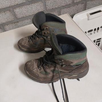 Lowa Wandelschoenen Maat 37 beschikbaar voor biedingen