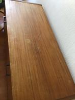 Vintage kast, circa 70 jaar oud., Huis en Inrichting, Ophalen, Gebruikt