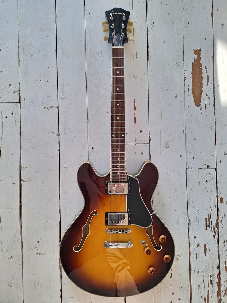 Eastman T386 Semi-Hollow Gitaar, Muziek en Instrumenten, Snaarinstrumenten | Gitaren | Elektrisch, Zo goed als nieuw, Semi-solid body