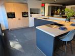 Showroomkeuken gelakt blauw Hacker Systemat, Ophalen, Blauw, Zo goed als nieuw, Kunststof