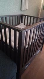 Gratis af te halen box met lade, Kinderen en Baby's, Ophalen, Gebruikt, Vierkant, In hoogte verstelbaar