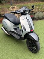 Vespa sprint 2t 70cc carbon, Ophalen, Zo goed als nieuw, Tweetakt, Vespa S