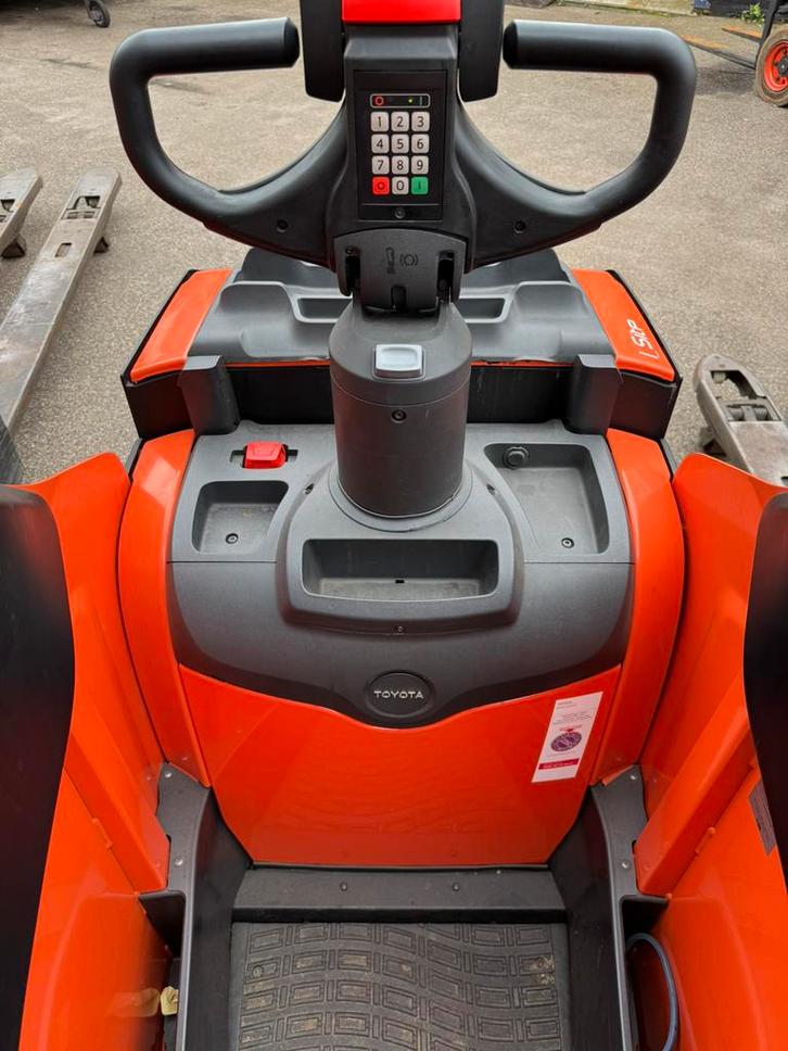 Toyota BT LPE250 elektrische palletwagen 3-stuks, Doe-het-zelf en Verbouw, Palletwagens en Pompwagens, Zo goed als nieuw, Ophalen
