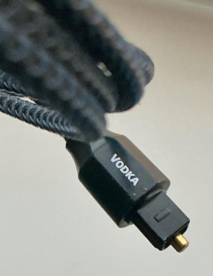 AudioQuest VODKA OptiLink 3m Toslink Kabel, Audio, Tv en Foto, Audiokabels en Televisiekabels, Zo goed als nieuw, Optische kabel