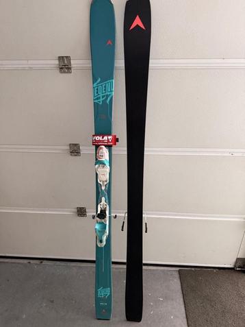 Dynastar nette skis, net gewaxt beschikbaar voor biedingen