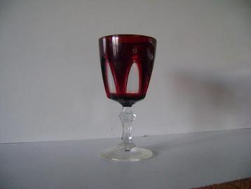 Vintage wijnglas Cristal D'arques Luminarc.Ruby Red Cothic beschikbaar voor biedingen