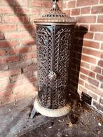 Oude potkachel, Huis en Inrichting, Ophalen of Verzenden, Gebruikt, Staal