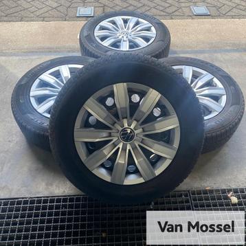 VW Tiguan Scorpion Winter 215/65/R17 99H beschikbaar voor biedingen