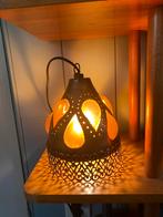 Venetiaanse koperen lamp met amberkleurig glas, Ophalen of Verzenden, Gebruikt, Glas, Minder dan 100 cm