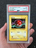 Pokémon PSA 10 1st edition Voltorb #67 Base set, Hobby en Vrije tijd, Verzamelkaartspellen | Pokémon, Ophalen of Verzenden, Zo goed als nieuw