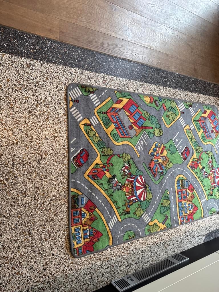 Speelkleed met straten en huizen, Ophalen, Gebruikt