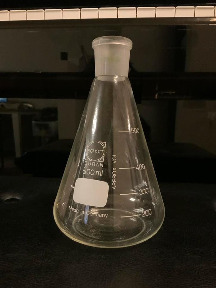 Scott Duran 500ml Maatkolf, Antiek en Kunst, Antiek | Glas en Kristal, Ophalen of Verzenden