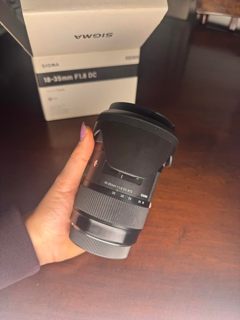 Sigma 18-35 mm F1.8 DC Art filtersize 72 mm, Ophalen of Verzenden, Zo goed als nieuw, Groothoeklens, Zoom