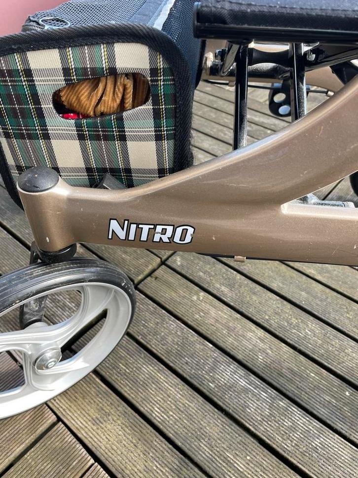 Rollator Drive Nitro champagne lichtgewicht, Diversen, Rollators, Lichtgewicht, Ophalen