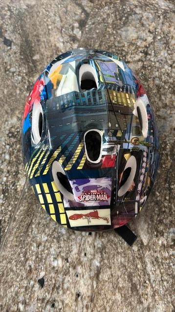 Spiderman fietshelm beschikbaar voor biedingen