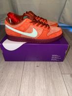 Nike SB Dunk Low Mystic Red Rosewood [maat 44], Overige kleuren, Nike, Nieuw, Ophalen of Verzenden