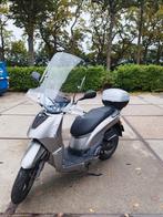 Kymco People S met WOK. 2009 netjes met windscherm, Fietsen en Brommers, Scooters | Kymco, Ophalen, People S, Benzine, Maximaal 25 km/u
