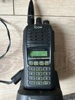 ICom transceiver IC-T10, Ophalen of Verzenden, Zo goed als nieuw, Portofoon of Walkie-talkie, Met broekklem