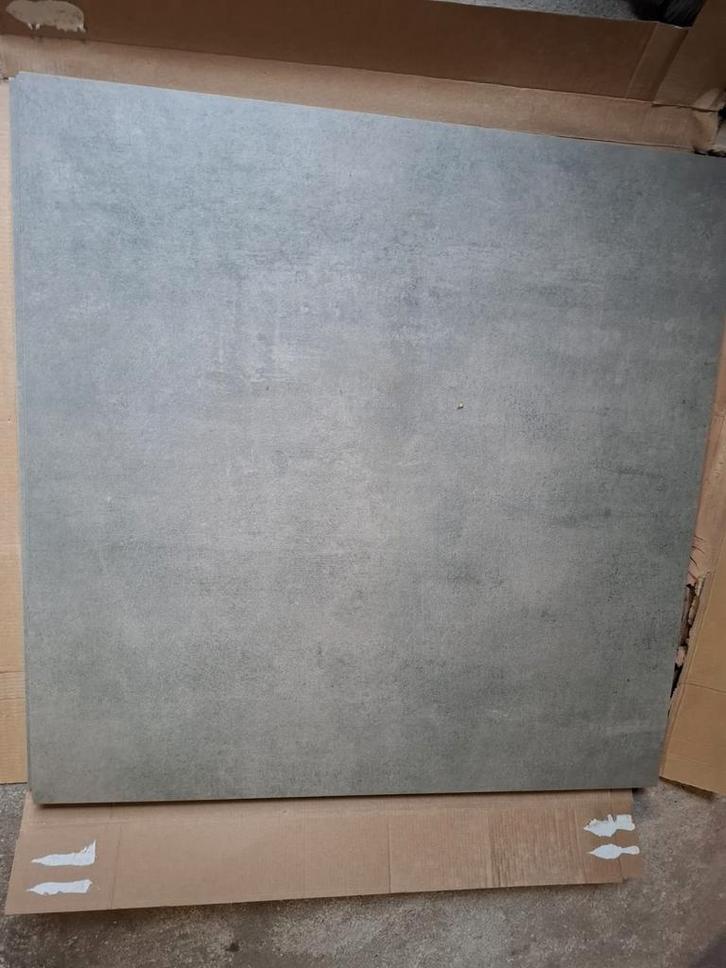 Grijze Vloertegels - Nieuw in Doos!, Doe-het-zelf en Verbouw, Tegels, Nieuw, Vloertegels, 60 cm of meer, 60 cm of meer, Minder dan 5 m²
