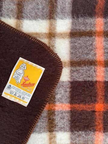 Zaalberg - Vintage wollen deken! beschikbaar voor biedingen