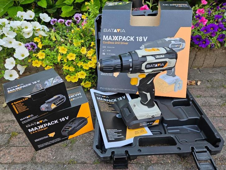 AANBIEDING Batavia Boormachine met Accu en Lader €65,00nieuw, Doe-het-zelf en Verbouw, Gereedschap | Overige machines, Nieuw, Ophalen of Verzenden