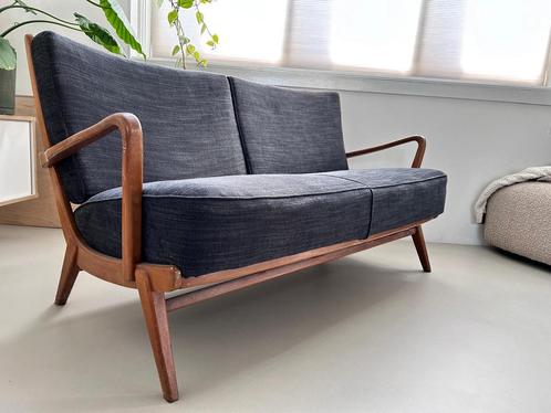 Vintage, mid century, scandinavisch design bank, Huis en Inrichting, Banken | Sofa's en Chaises Longues, Zo goed als nieuw, Hout