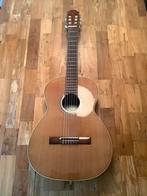 Juan Salvador 2 klassieke gitaar met toebehoren, Ophalen, Zo goed als nieuw, Klassieke of Spaanse gitaar