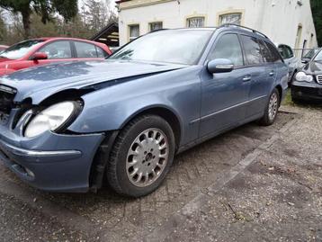 MercedesE 220 CDI combi aut bj 2004 voor demontage. beschikbaar voor biedingen