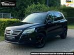 Volkswagen Tiguan 1.4 TSI - Sport&Style |CRUISE|TREKHAAK|PDC, Auto's, Voorwielaandrijving, 4 cilinders, 150 pk, Zwart
