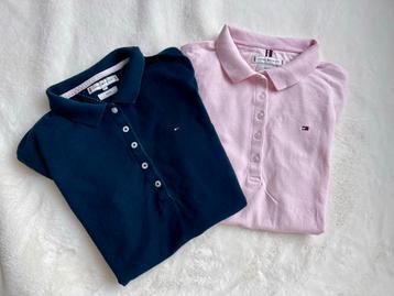 2x Tommy Hilfiger dames polo. Maat S. Donkerblauw & Roze beschikbaar voor biedingen