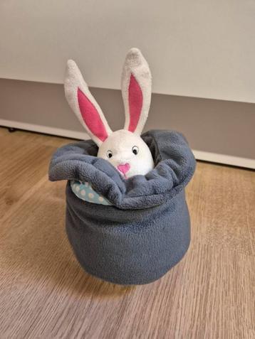 IKEA leka cirkus konijn in goochelhoed knuffel muziekdoosje beschikbaar voor biedingen