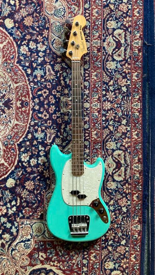 Fender Mustang Bas, Muziek en Instrumenten, Snaarinstrumenten | Gitaren | Bas, Gebruikt, Elektrisch, Ophalen