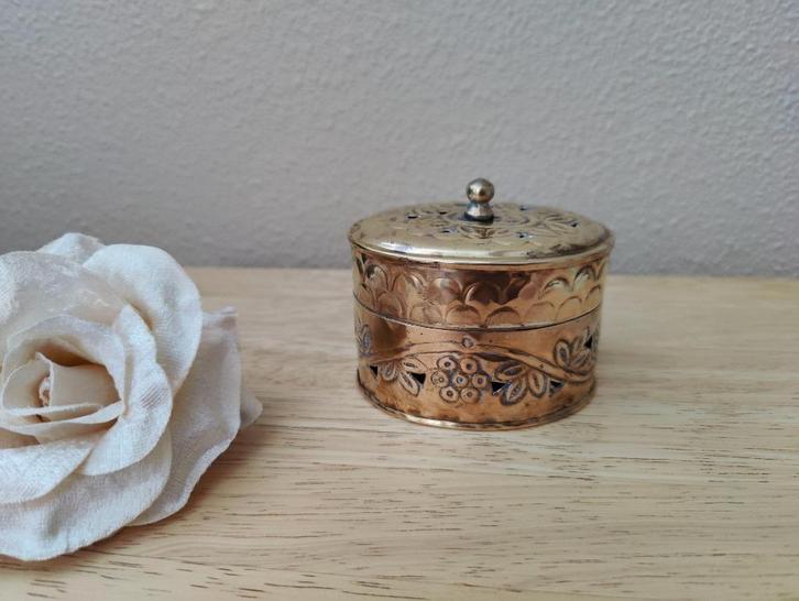 Vintage sieradendoosje van messing, Huis en Inrichting, Woonaccessoires | Overige, Zo goed als nieuw, Verzenden