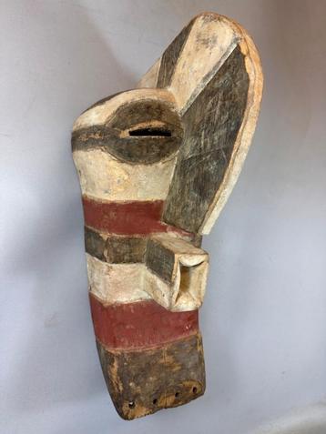 2500910 Groot oud Songye Kifwebe masker uit Kongo. beschikbaar voor biedingen