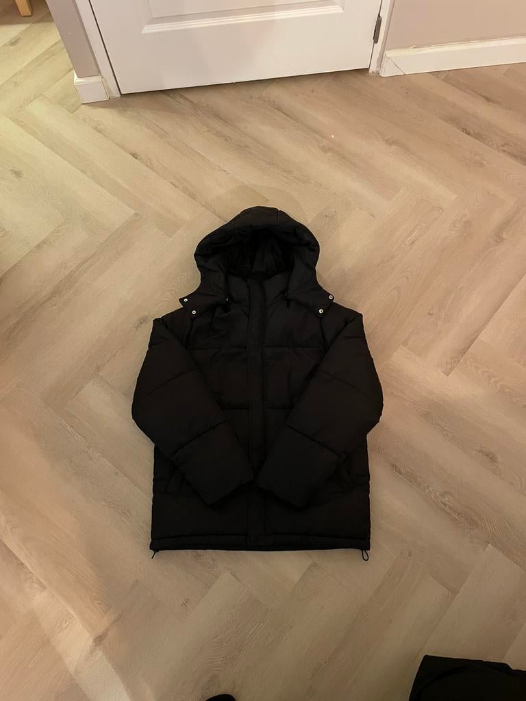 Dikke winterjas, Ophalen of Verzenden, Zo goed als nieuw, Maat 46 (S) of kleiner, Zwart