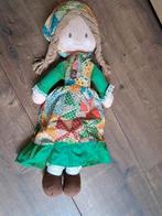 Vintage stoffen pop "Holly Hobbie" geen merkje lengte 55 cm, Ophalen of Verzenden, Gebruikt, Pop