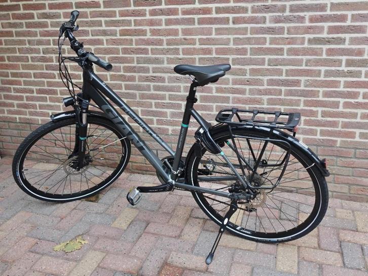 Giant damesfiets met 27 versnellingen (NIET ELECTRISCH), Fietsen en Brommers, Fietsen | Dames | Damesfietsen, Gebruikt, Giant
