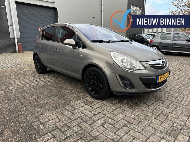 Opel Corsa 1.2 EcoF. Selection Airco Nw APK Goed Onderhouden, Auto's, Opel, Bedrijf, Corsa, ABS, Airbags, Airconditioning, Elektrische buitenspiegels