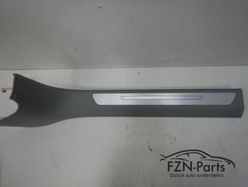 Audi A8 4H Instapbekleding Grijs Rechts-Voor 4H1867272 beschikbaar voor biedingen