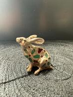 Zilveren miniatuur haas met emaille, Antiek en Kunst, Antiek | Goud en Zilver, Ophalen of Verzenden